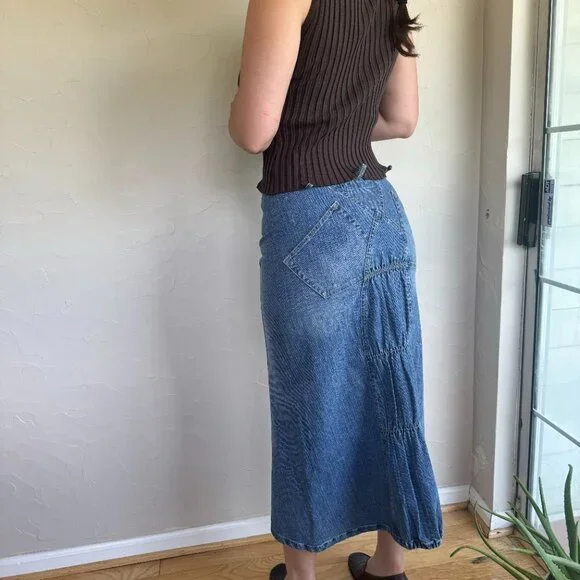 Vintage Y2K Marithé + François Girbaud Denim Maxi Skirt
Size 28 (Low Rise) - Picture 2 of 8